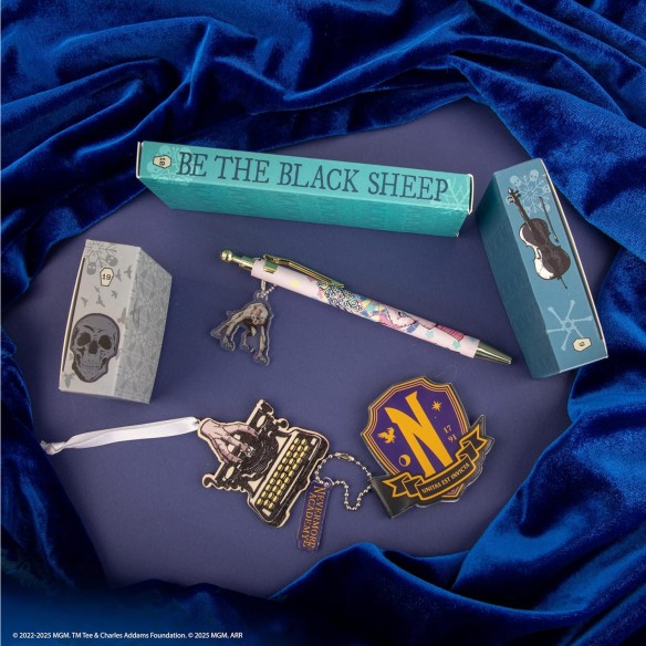 Calendrier de l'avent Mercredi Deluxe 2025 - Cinereplicas